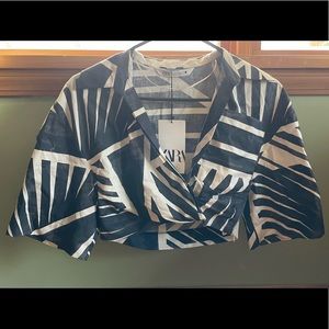 ZARA XS Crossed, Collared, Cropped Tee